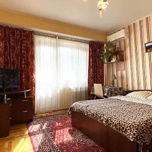арбат центр квартира- Arbat Алматы